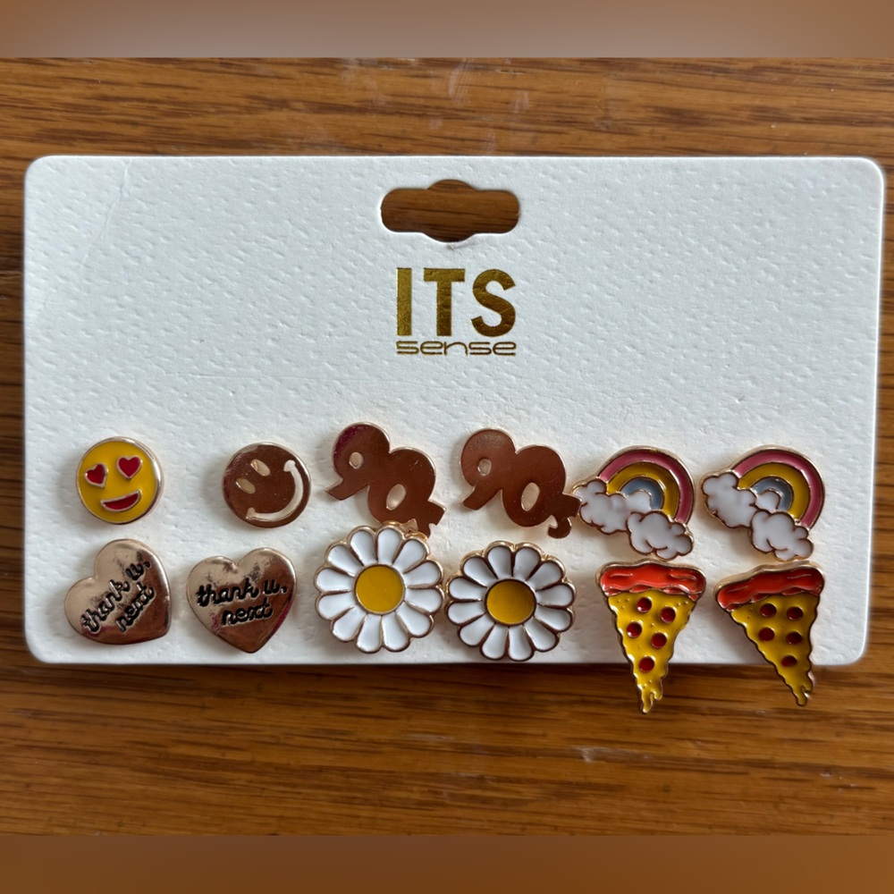 ITS Sense Retro Mix & Match Stud Earring Set